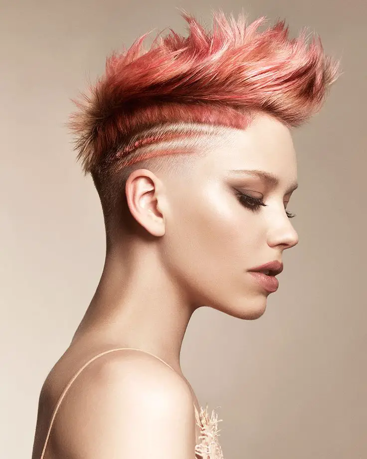 2024's Daring Mohawk Hairstyles for Women 20 Ideas